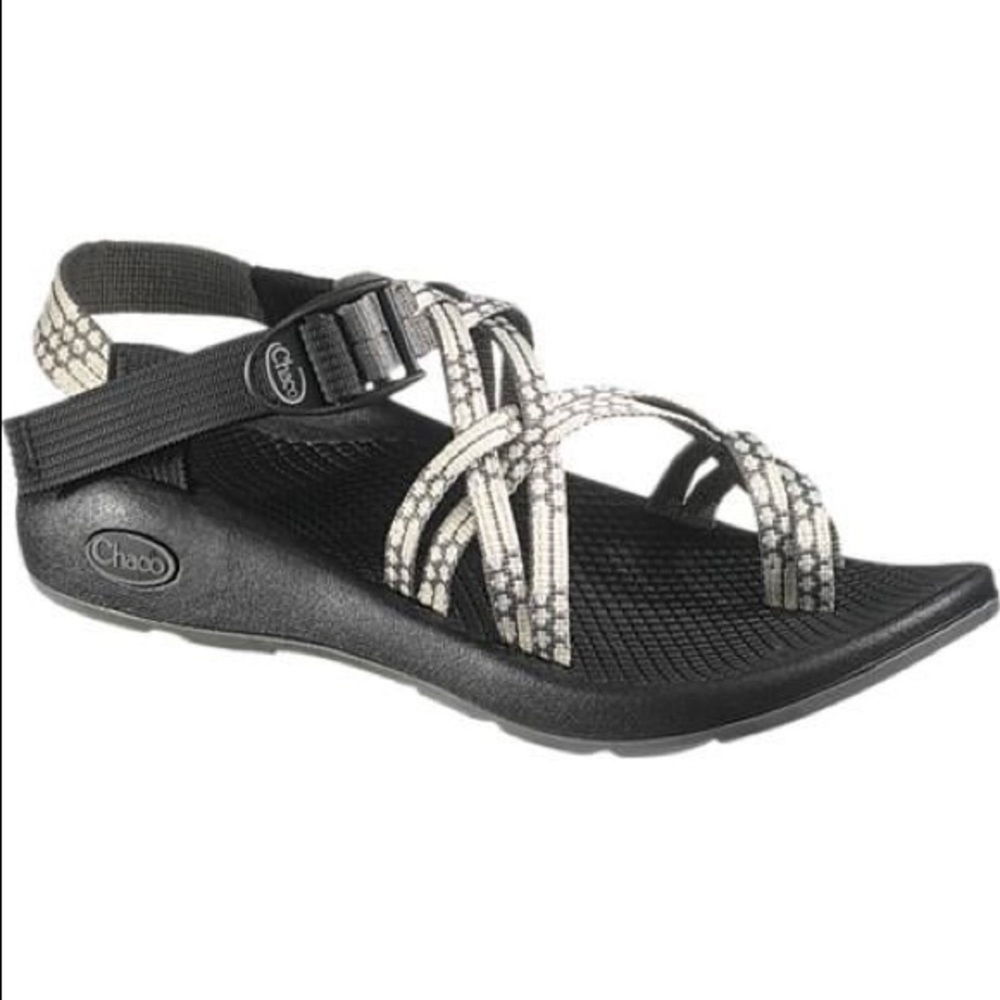 Chacos!!! 🖤